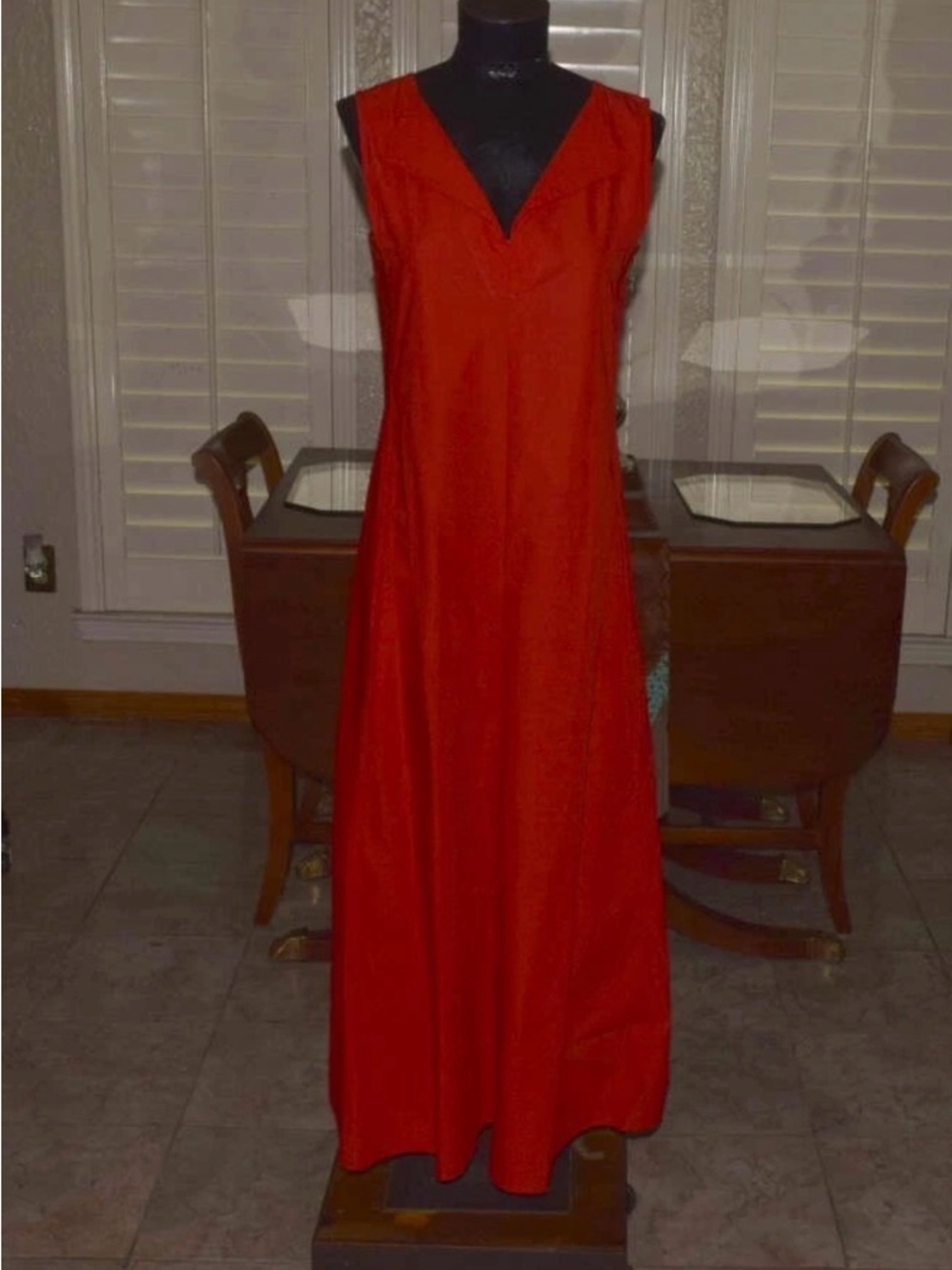 Lemaire Red Sleeveless V-Neck Maxi Dress Red Fr 38, US 6